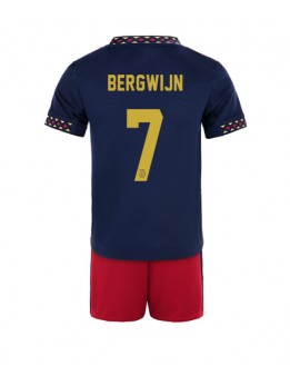 Ajax Steven Bergwijn #7 Auswärts Trikotsatz für Kinder 2022-23 Kurzarm (+ Kurze Hosen)